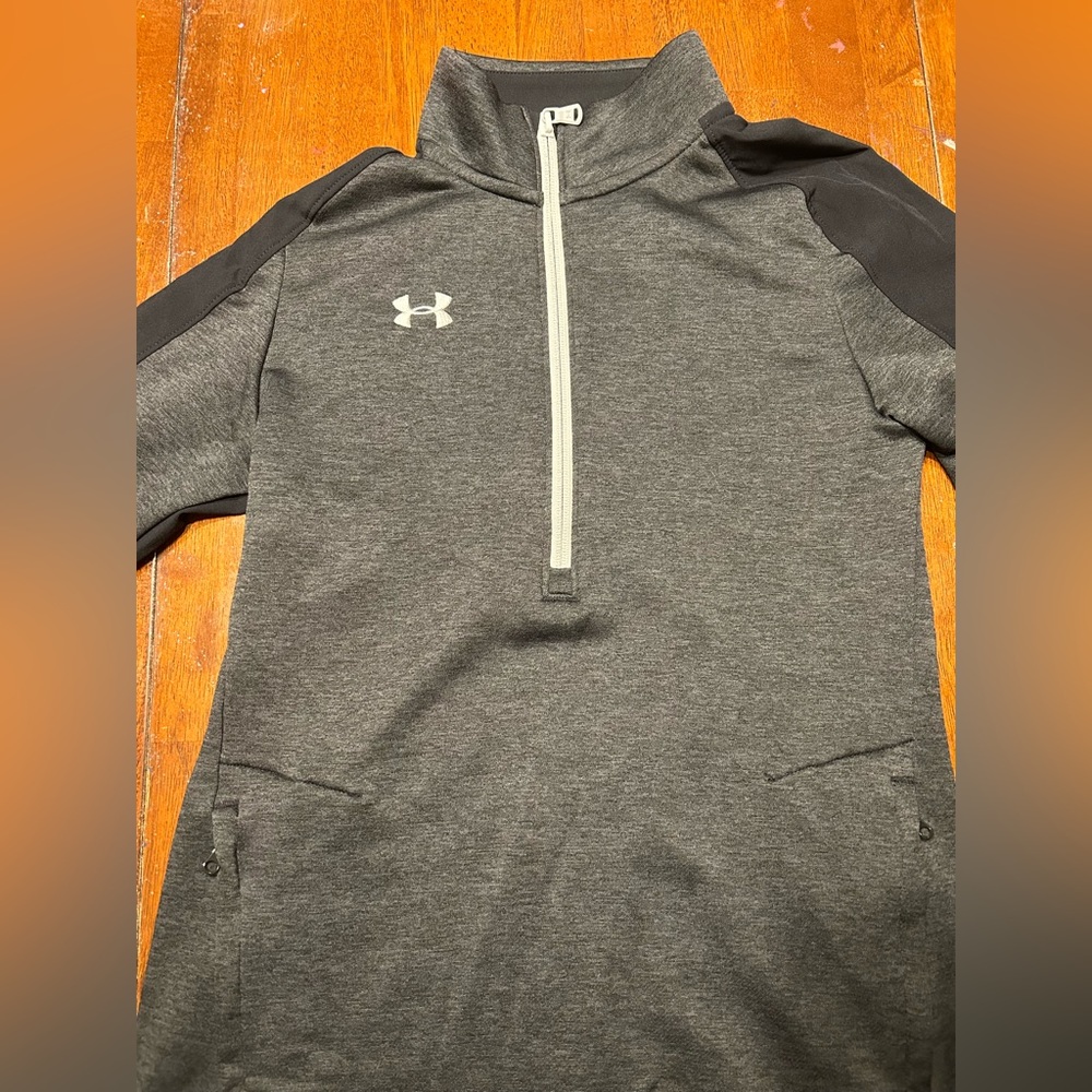 Under Armour half zip